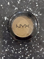 NYX Hot Single Eyeshadow  HS64 SPELLBOUND